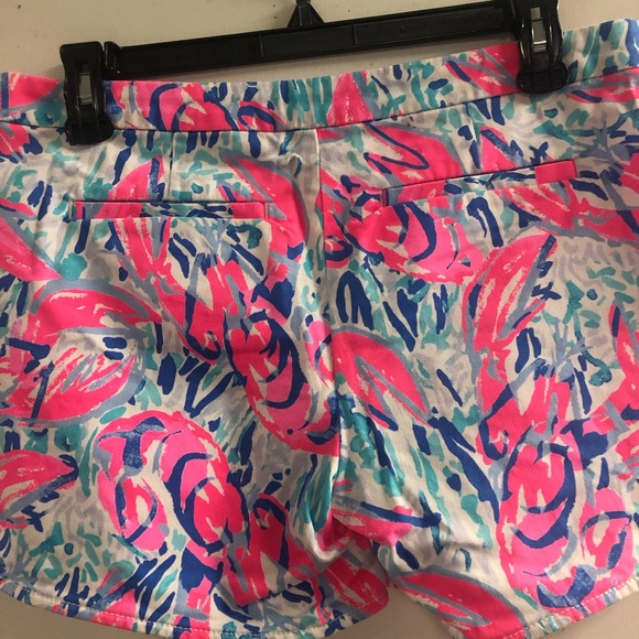 Lilly Pulitzer Shorts - Picture 4 of 6
